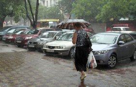 Затопило: В Одессе и Донецке прошли сильнейшие ливни