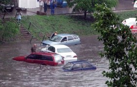 Затопило: В Одессе и Донецке прошли сильнейшие ливни
