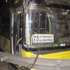 Автобус на Московском мосту врезался в отбойник