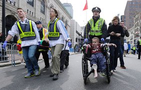 Шокирующий финиш: Бостонский марафон потряс теракт