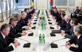 Украино-белорусские переговоры в расширенном составе при участии президентов Украины и Беларуси