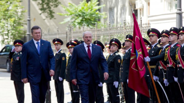 Виктор Янукович и Александр Лукашенко