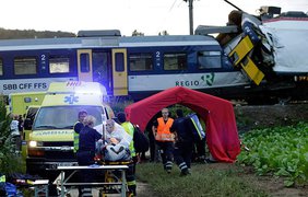 В Швейцарии столкнулись два пассажирских поезда
