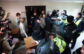 Оппозиция не дала провести заседание Киевсовета