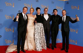 Лучший драматический сериал - "Во все тяжкие"