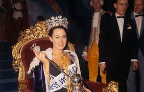 1964 - Энн Сидни (Великобритания)