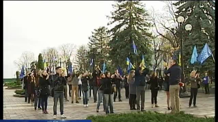 НОВОСТИ за 2013-10-22 12:00