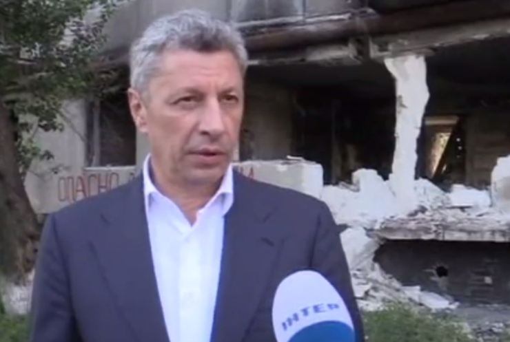 В Лисичанске оппозиция пообещала компенсации за разрушенное жилье