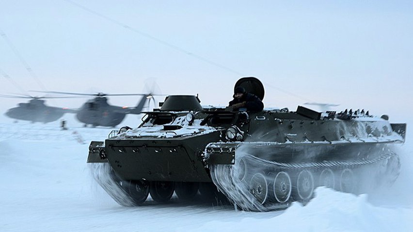 Росія будує військові бази в Арктиці