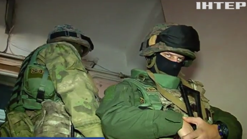 В Черновцах из-за подозрения в подкпах обыскали кандидата в депутаты
