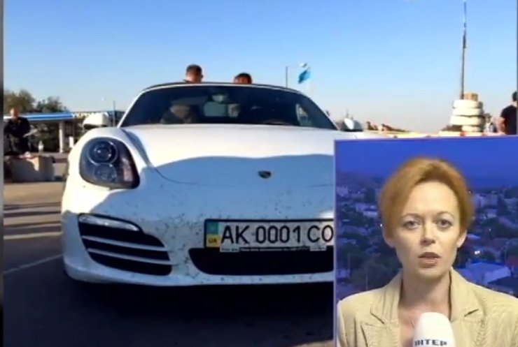 Экс-прокурор на Porsche пытался прорвать блокаду Крыма