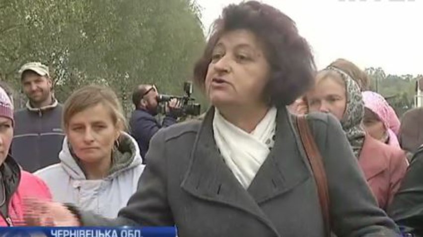 На Буковині вчителів звинуватили в отруєнні дітей
