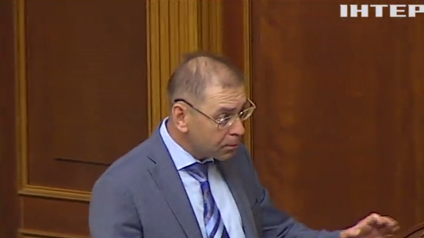 Сергей Пашинский не является в суд по делу о клевете