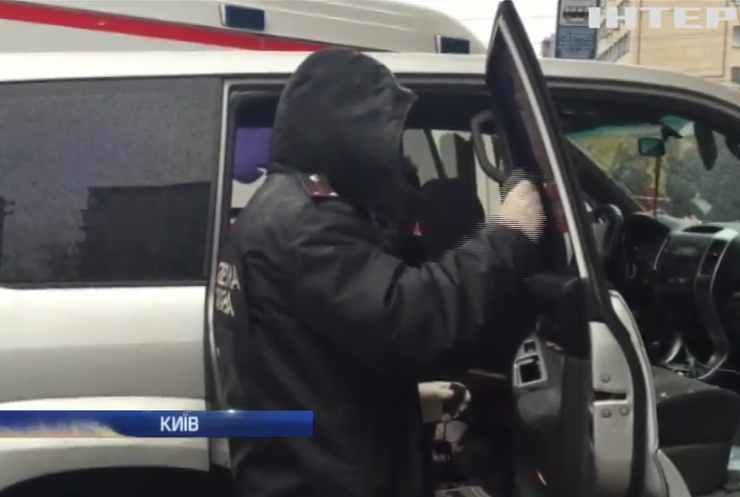Під час нападу у Києві викрали 300 тис. гривень