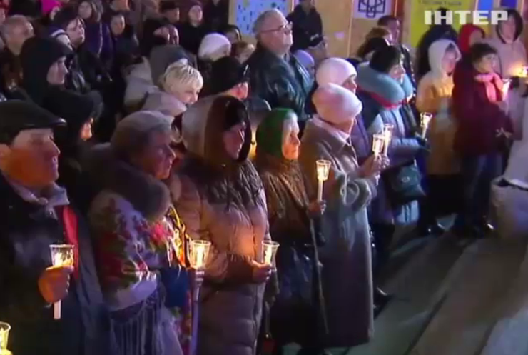 Евромайдан два года спустя: "Я стою и плачу" (видео)