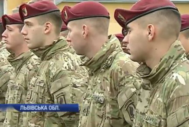 Військові НАТО навчаться в українців витривалості