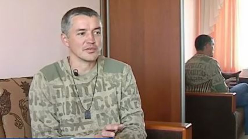 Львов встретил военного после девяти месяцев плена