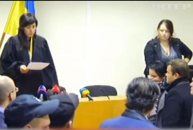 Адвокати Геннадія Корбана аплодували рішенню судді (відео)