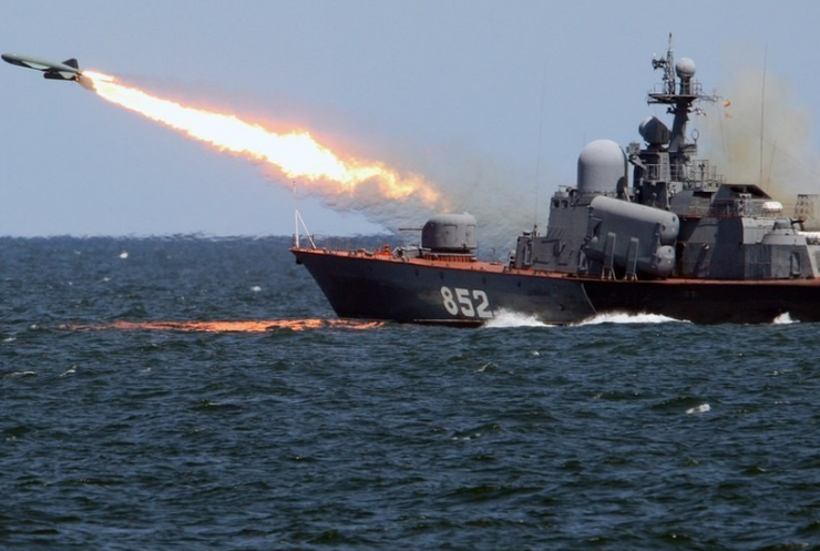 До берегів Латвії підійшли військові кораблі Росії