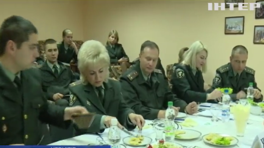 Ув’язнені нагодували варениками наглядачів тюрми на Чернігівщині