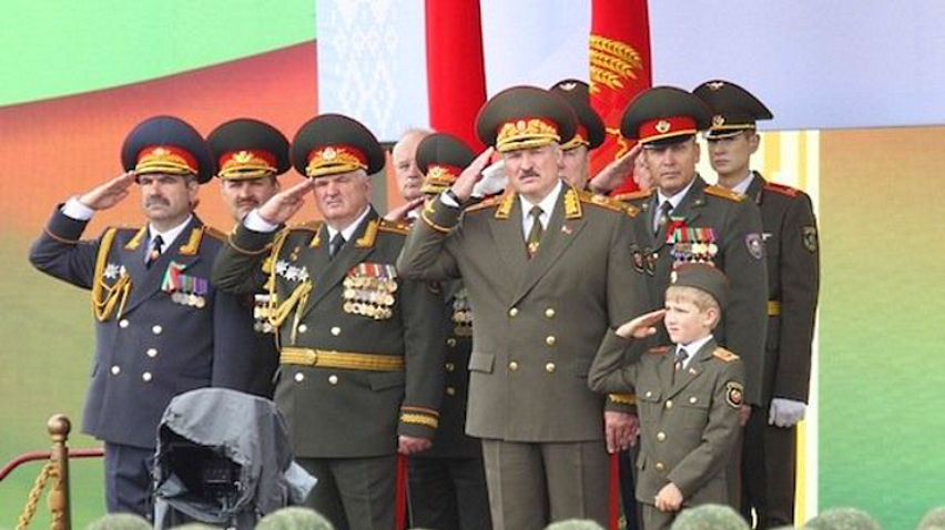 Військові у Білорусі вп’яте присягнуть Олександру Лукашенко