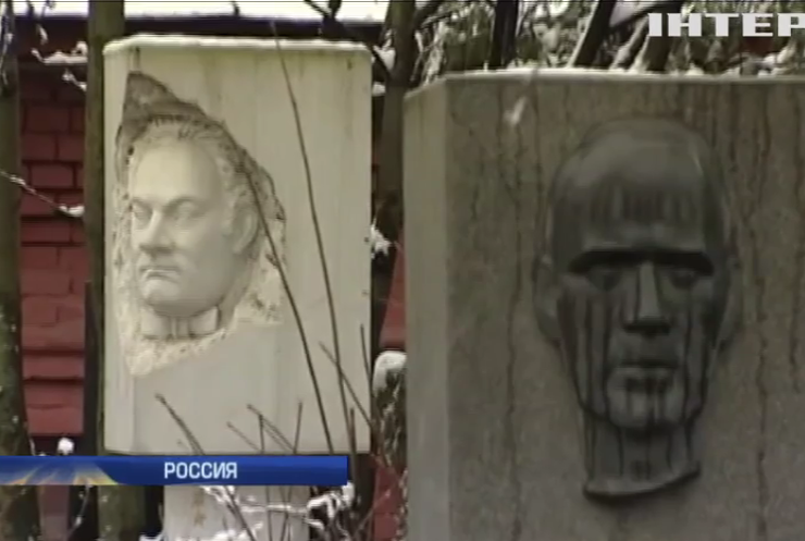 На кладбищах Москвы появится бесплатный интернет