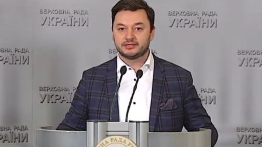 У Порошенка обіцяют вивести з тіні зарплати українців