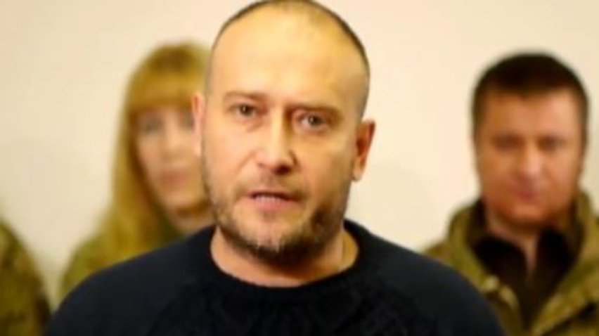 Дмитрий Ярош создает армию добровольцев