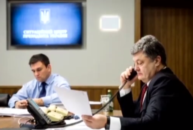 Порошенко призвал к отмене фейковых выборов на Донбассе