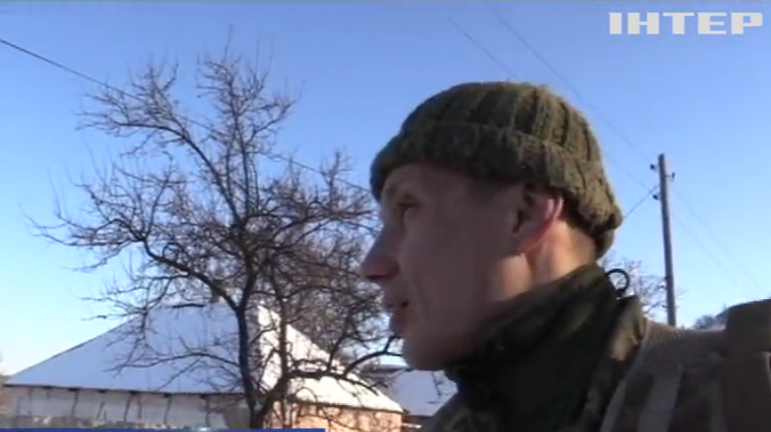 Під Мар’їнкою обстріляли позиції військових
