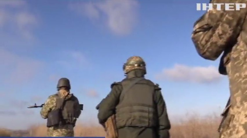 Военные под Мариуполем ждут в новогоднюю ночь прорыва