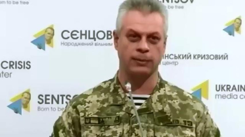 На Донбасі у перестрілках поранило 8 військових
