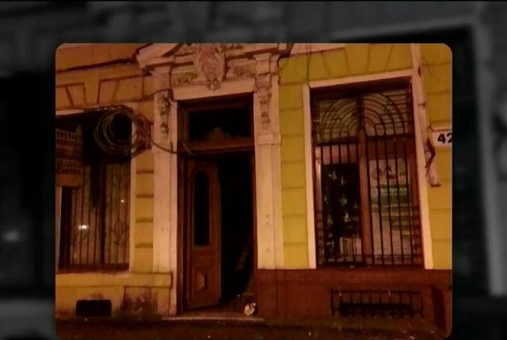 Вибухом в Одесі пошкодило стіни у житловому будинку
