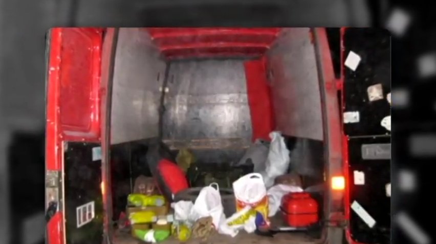 На Харківщині затримали мікроавтобус із вибухівкою та набоями