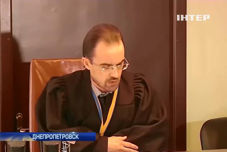 В Днепропетровске суд не стал выселять беженцев из дома Царева