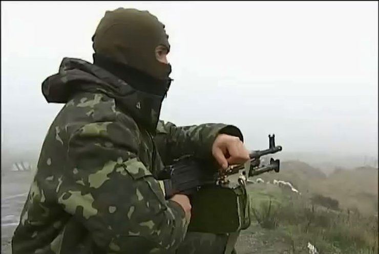 Терористы перебрасывают бронетехнику  от Гранитного до Новоазовска 