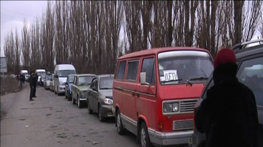 Польща відмовила у притулку 2200 українцям з Донбасу