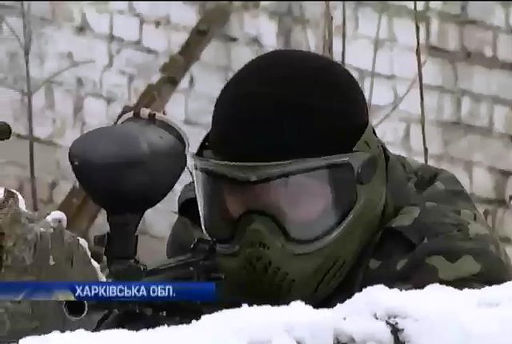 На Харківщині пейнтболісти готують мобілізованих бійців