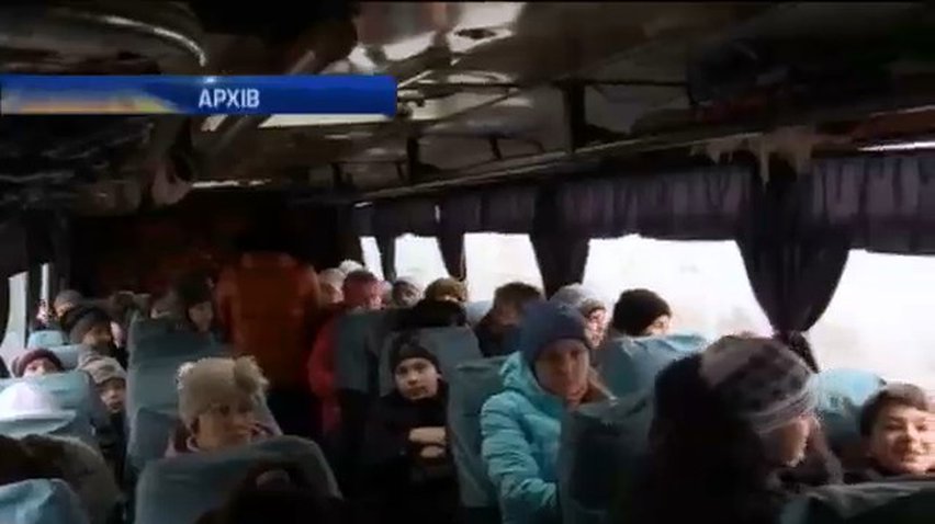 З Авдіївки та Дебальцевого вивезли майже 4000 людей