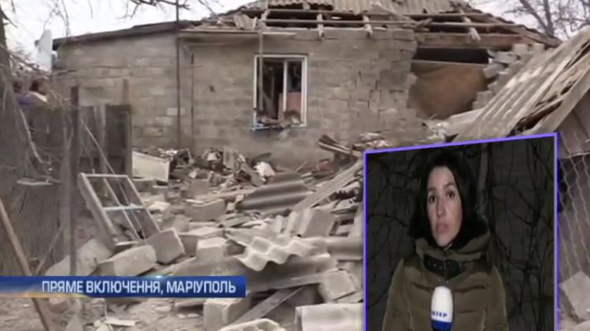 Під Маріуполем сім'я вижила після попадання снаряду у будинок