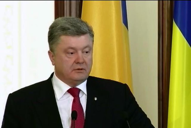 Петро Порошенко закликав до легітимних виборів на Донбасі