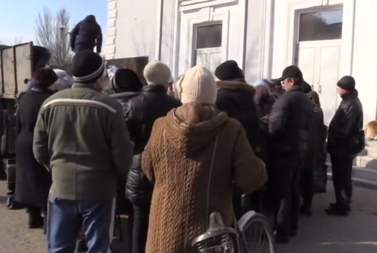 До Попасної на Луганщині масово повертаються люди