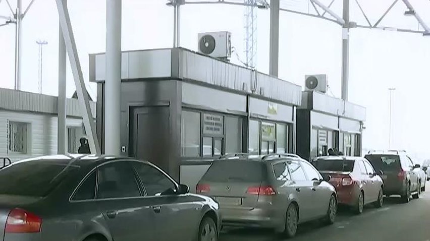 Россиянам из приграничных областей разрешили въезд в Украину без загранпаспорта