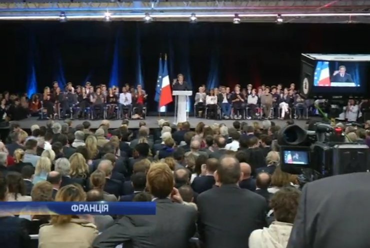 На виборах у Франції партія Олланда програє Саркозі