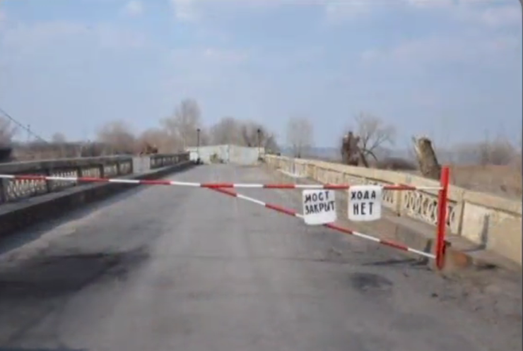 На Луганщині відновили міст через річку Борова