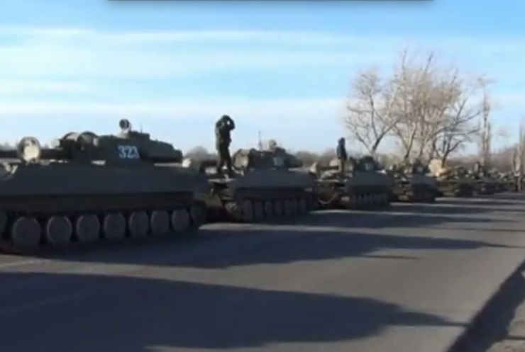 Розвідка повідомила про скупчення танків терористів в Широкиному