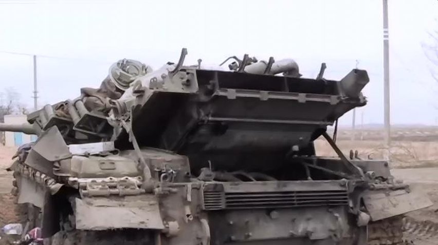 Біля Пісків терористи зосередили танки та піхоту