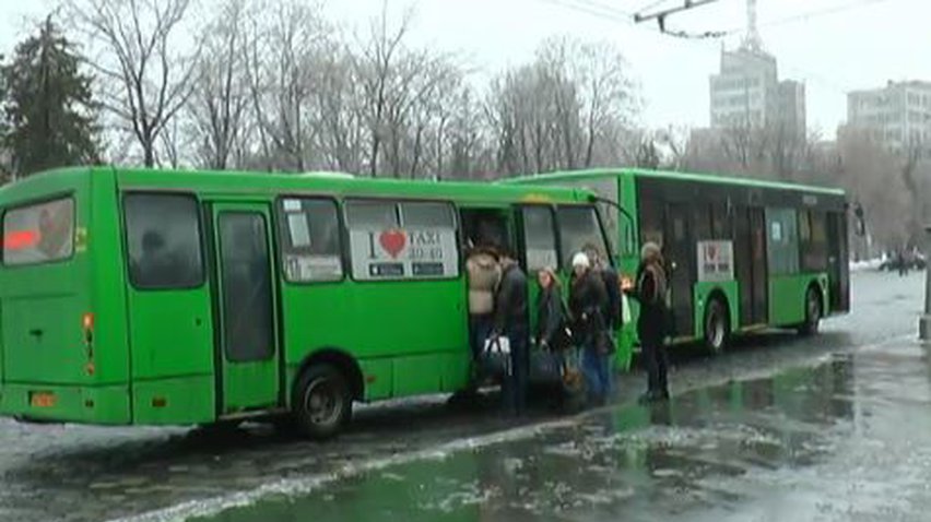 Ураган у Харкові залишив місто без тролейбусів
