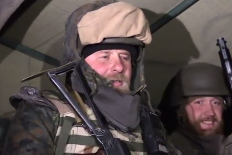 Под Мариуполем бойцов "Азова" сменили батальоном "Донбасс"