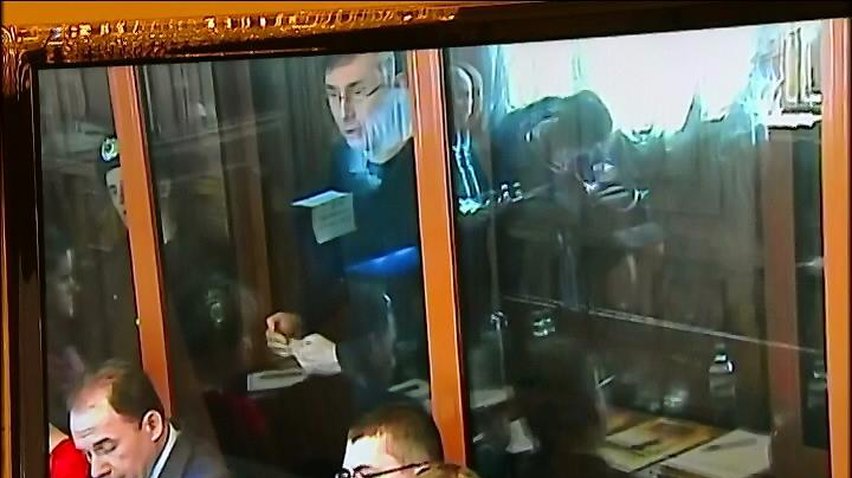Рада дозволила арештувати суддів Єфремова та Луценко
